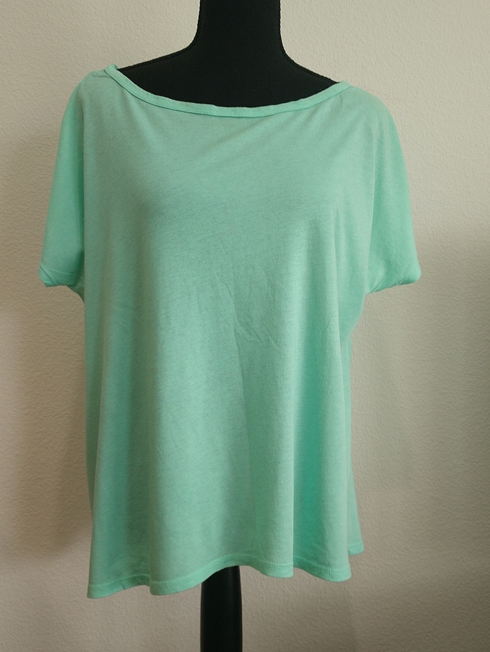 ALLOY Mint Green Boatneck Short Sleeve Tee